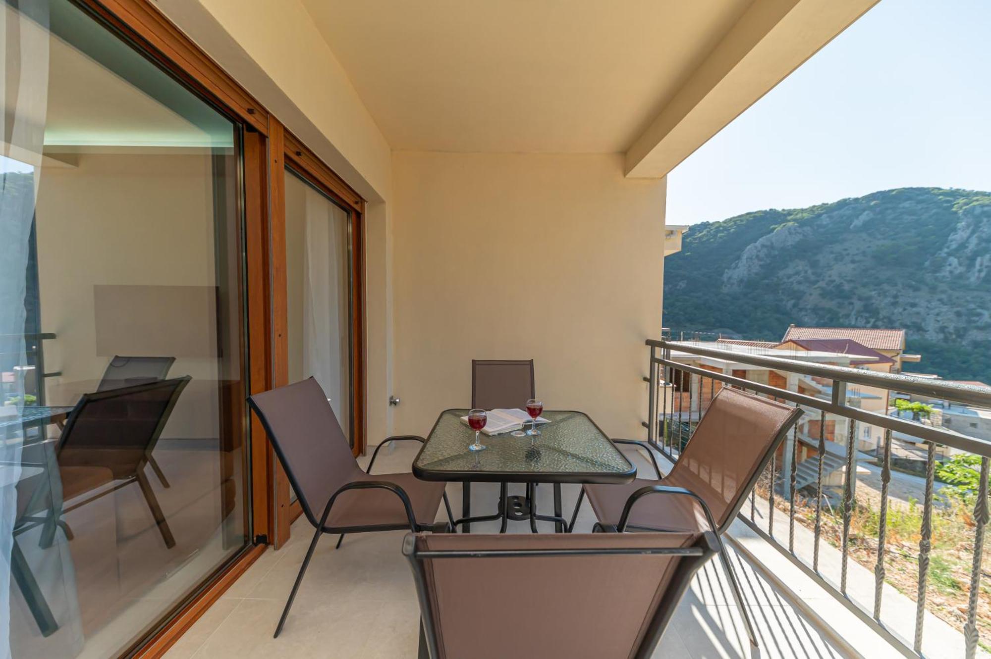 Red Hill Apartman Kotor Kültér fotó