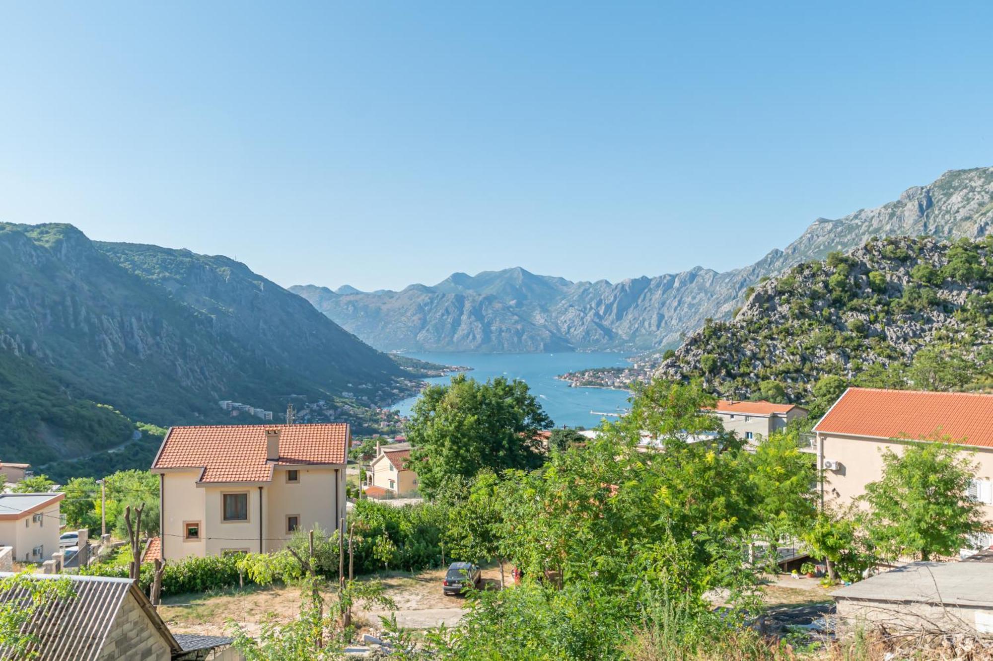 Red Hill Apartman Kotor Kültér fotó