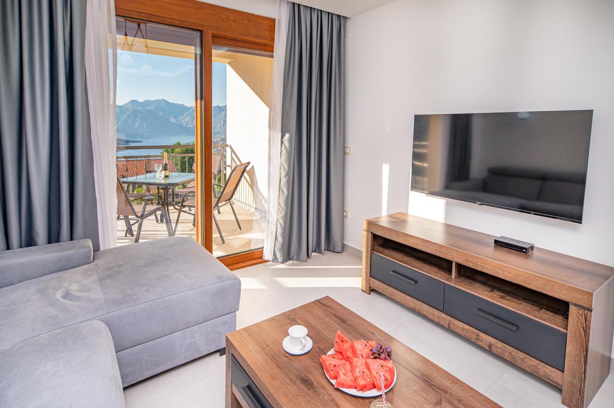 Red Hill Apartman Kotor Kültér fotó