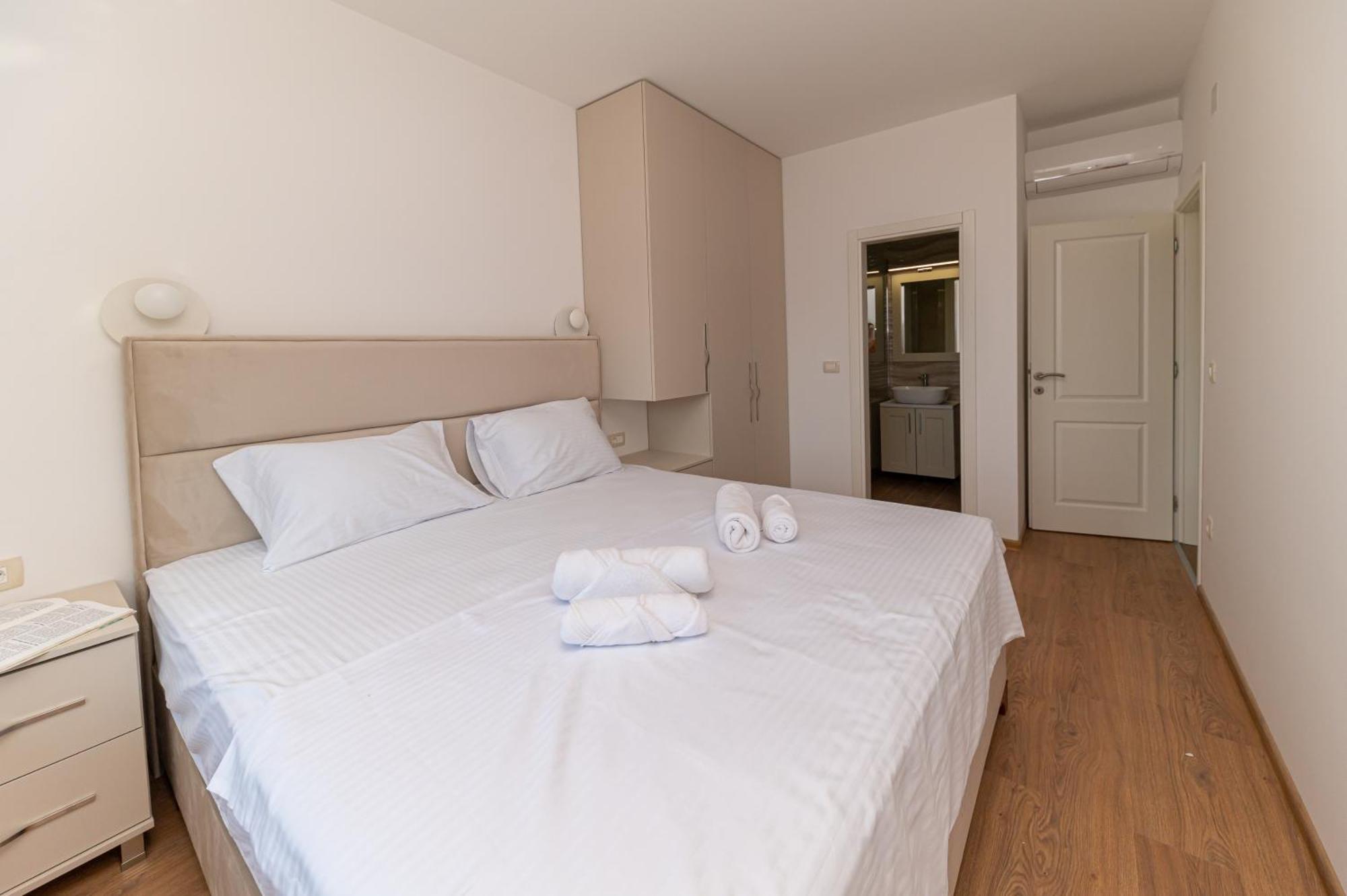 Red Hill Apartman Kotor Kültér fotó