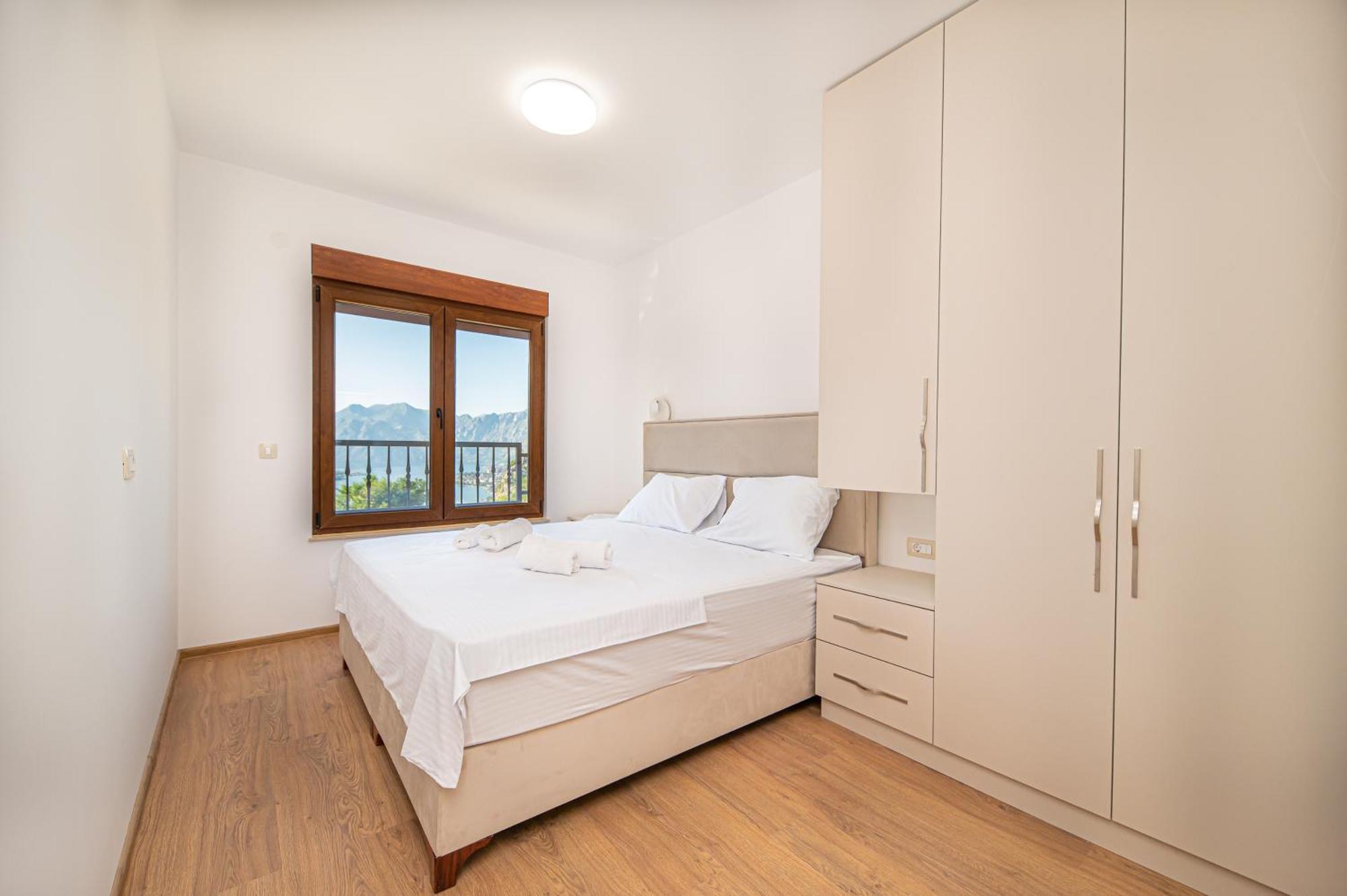 Red Hill Apartman Kotor Kültér fotó